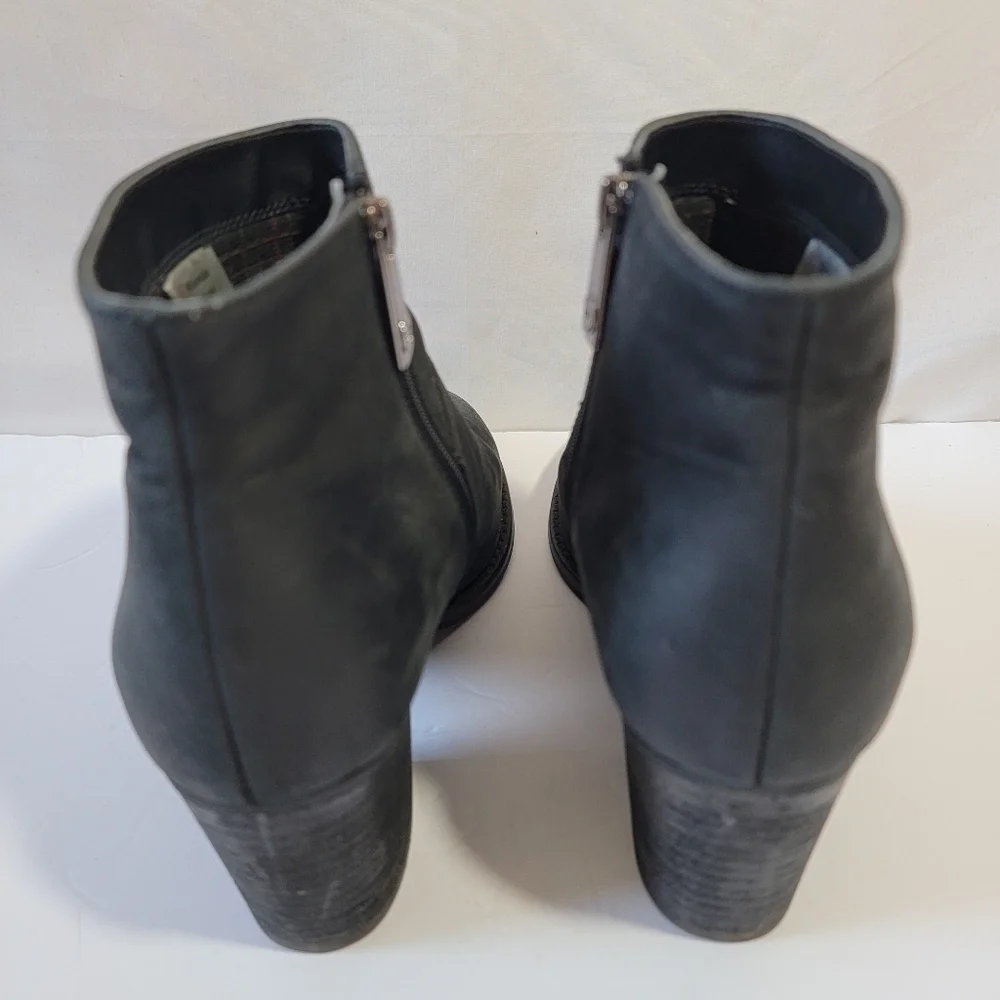 Blondo Nelly Waterproof Bootie Women Sz 8M Black Suede Leather Grunge Whimsigoth